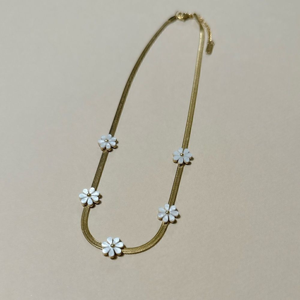 Boho flower necklace N705 - Picture 4 of 5